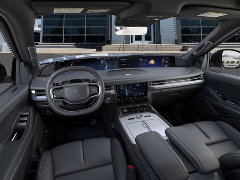 New 2025 Lincoln Navigator Reserve w/ Jet Appearance Package image 9