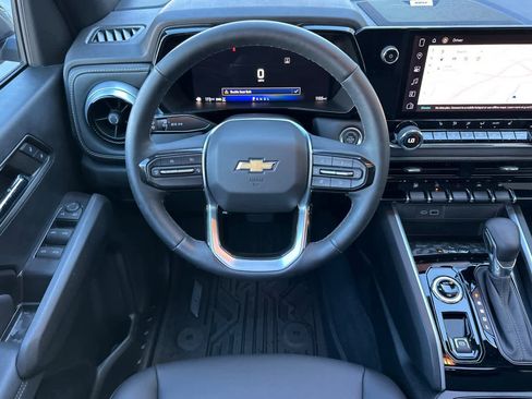 Used 2024 Chevrolet Colorado LT w/ LT Convenience Package III image 15