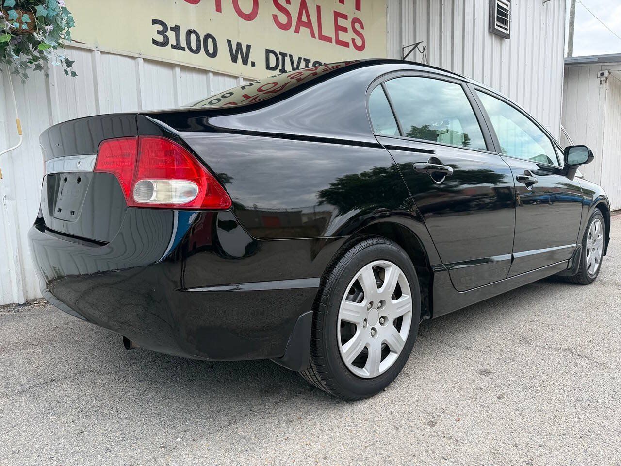 Used 2011 Honda Civic LX image 4