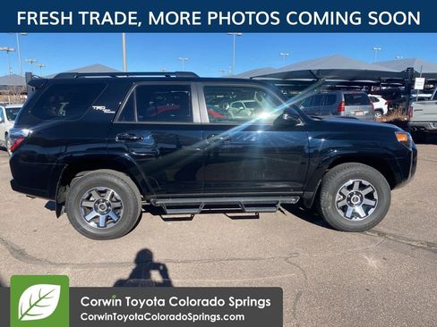Used 2023 Toyota 4Runner TRD Off-Road Premium image 9