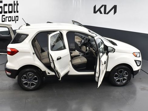 Used 2022 Ford EcoSport S image 32