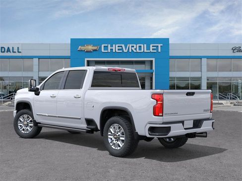 New 2026 Chevrolet Silverado 2500 High Country w/ High Country Premium Package image 3