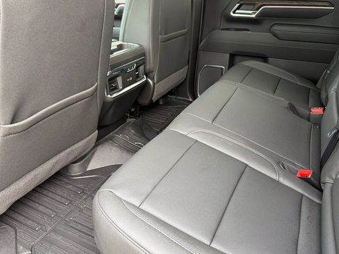New 2026 GMC Sierra 3500 SLT w/ SLT Premium Package image 10