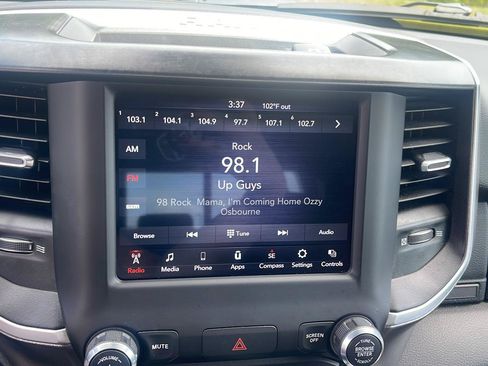 Used 2020 RAM 1500 Big Horn AWD/4WD image 23