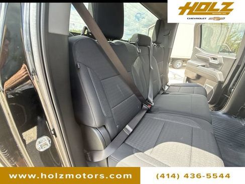 Used 2024 Chevrolet Silverado 1500 LT AWD/4WD image 25