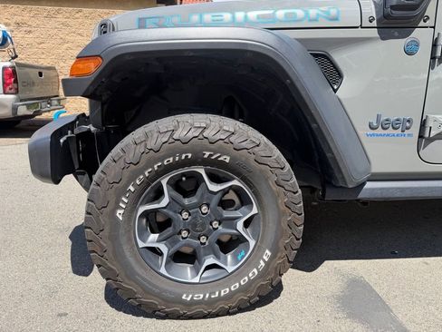 Used 2023 Jeep Wrangler Unlimited Rubicon 4xe AWD/4WD image 7