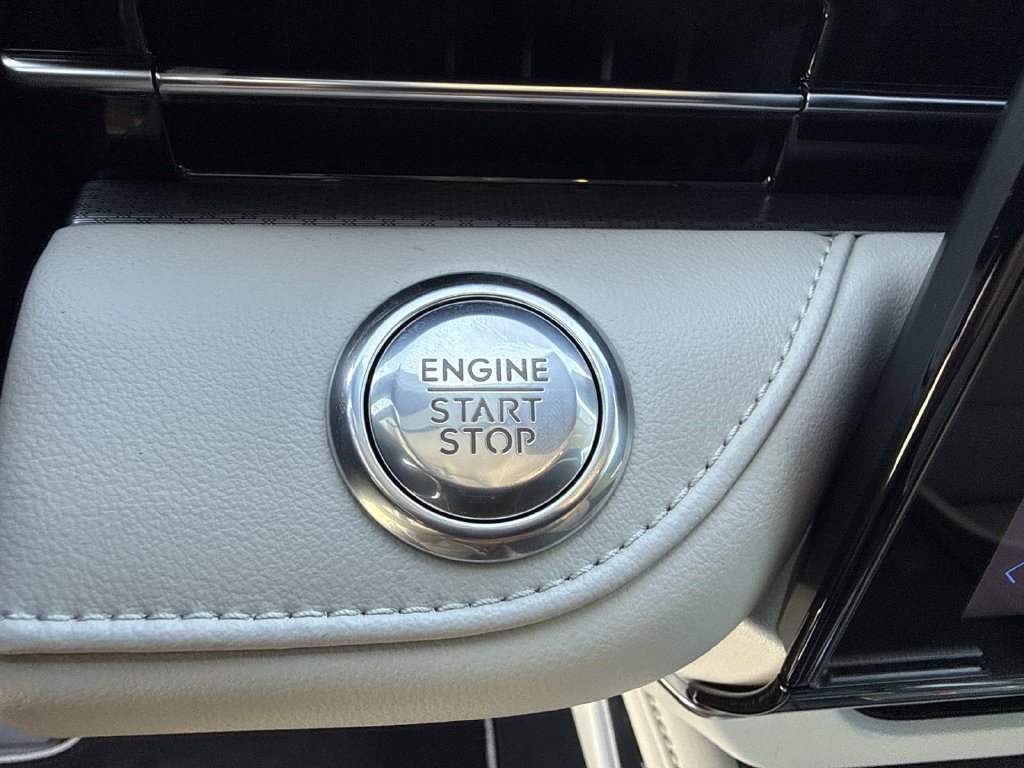 New 2026 Lincoln Nautilus Premier w/ Equipment Group 102A AWD/4WD image 28