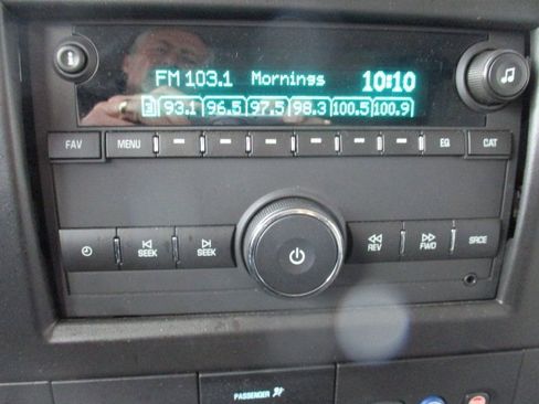 Used 2023 Chevrolet Express 3500 LS image 17