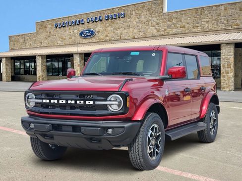 New 2026 Ford Bronco Outer Banks image 2