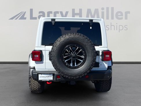 Used 2026 Jeep Wrangler Unlimited Rubicon image 4