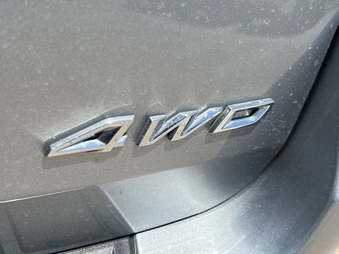 Used 2023 Ford Explorer Platinum w/ Technology Package AWD/4WD image 6