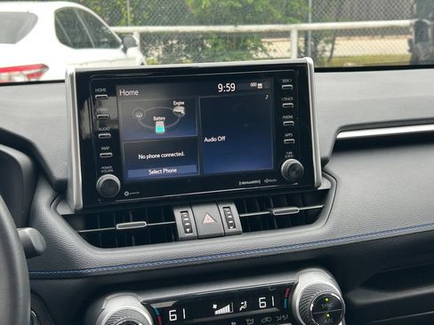 Used 2021 Toyota RAV4 XSE AWD/4WD image 21