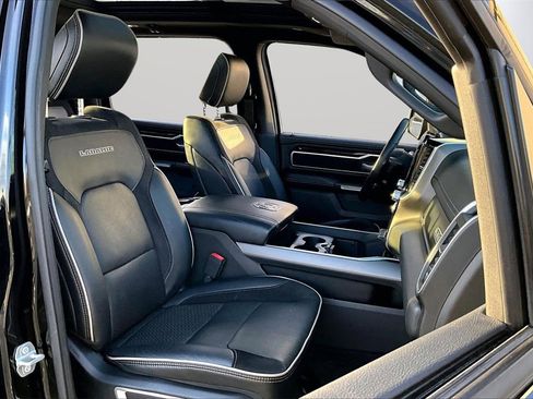 Used 2020 RAM 1500 Laramie image 24