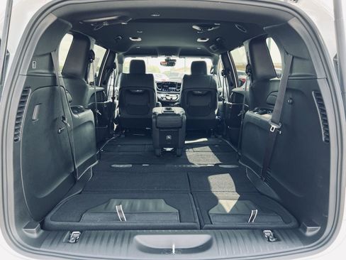 New 2026 Chrysler Pacifica Select image 49