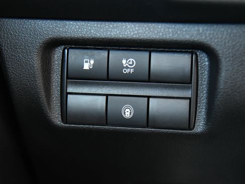 Used 2025 Nissan Leaf S FWD image 30