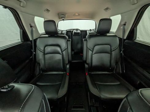 Used 2025 Nissan Pathfinder SL w/ SL Premium Package AWD/4WD image 20