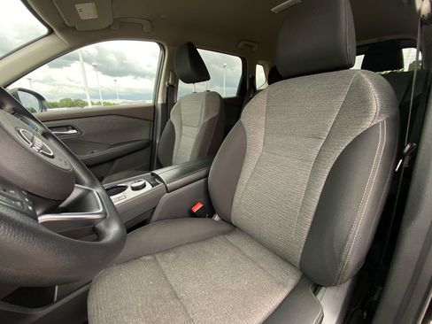 Used 2023 Nissan Rogue SV AWD/4WD image 9