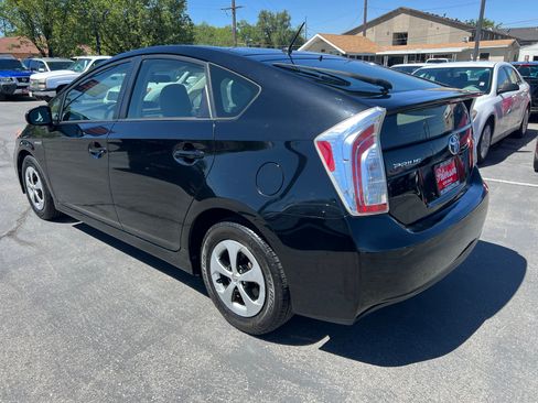 Used 2013 Toyota Prius Two FWD image 7