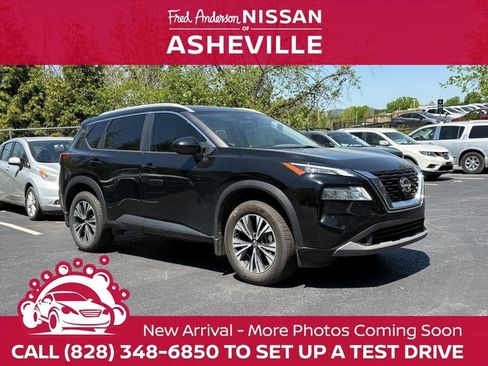 Certified 2023 Nissan Rogue SV w/ SV Premium B Package AWD/4WD image 1