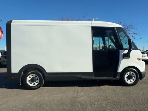 New 2025 Chevrolet Brightdrop 400 w/ Battery Pack, Max Range image 37