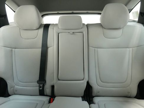 New 2026 Hyundai Tucson SE image 15