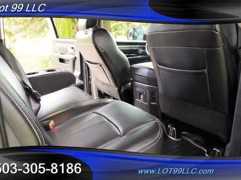 Used 2018 RAM 2500 Laramie w/ Sport Appearance Group AWD/4WD image 17