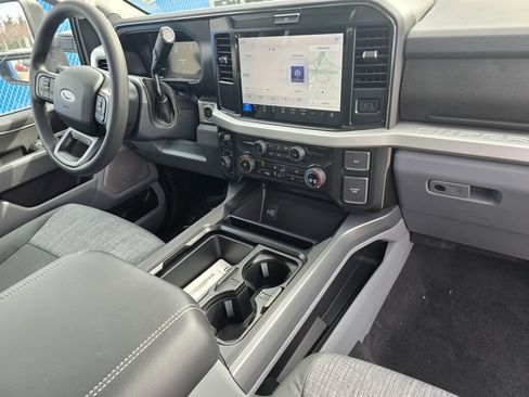 New 2026 Ford F350 XLT w/ XLT Premium Package AWD/4WD image 10