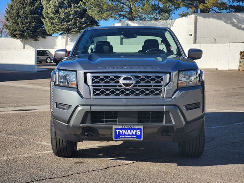 Used 2022 Nissan Frontier SV w/ Technology Package image 5