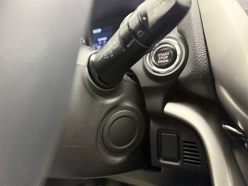 Used 2022 Mitsubishi Eclipse Cross SE image 30