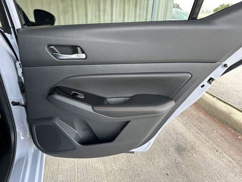 Used 2024 Nissan Altima 2.5 SR image 31