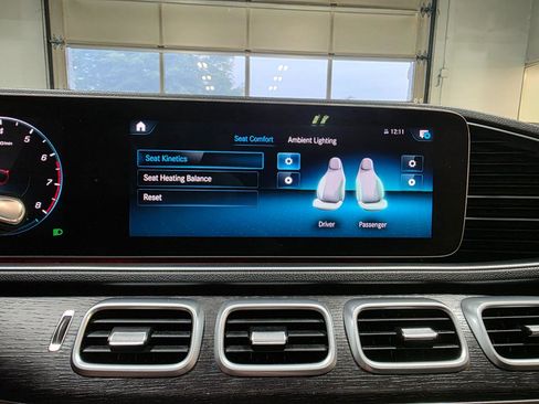 Used 2020 Mercedes-Benz GLE 580 4MATIC image 34