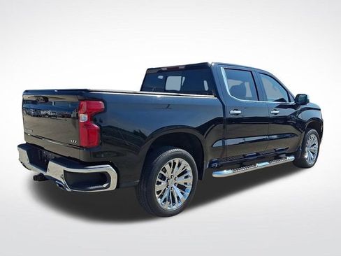 Used 2022 Chevrolet Silverado 1500 LTZ AWD/4WD image 6
