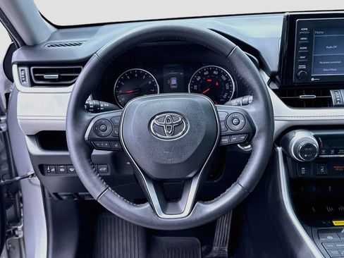 Used 2022 Toyota RAV4 XLE Premium AWD/4WD image 14
