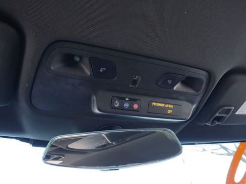 Used 2020 Chevrolet Camaro LT image 20