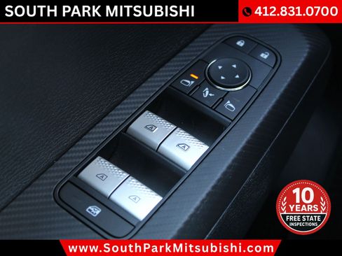 Used 2025 Mitsubishi Outlander SEL AWD/4WD image 29