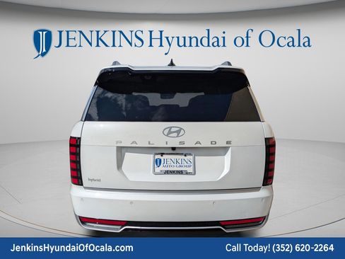 New 2026 Hyundai Palisade Calligraphy FWD image 5