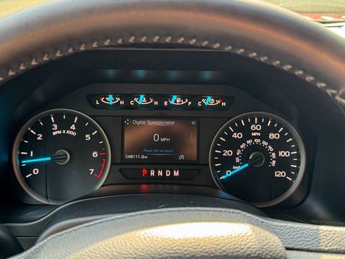 Certified 2019 Ford F150 XLT w/ Equipment Group 302A Luxury AWD/4WD image 26