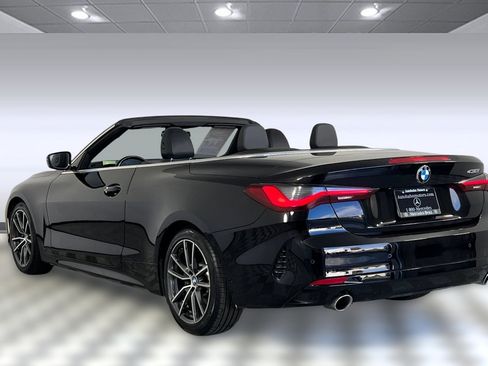 Used 2024 BMW 430i Convertible image 3