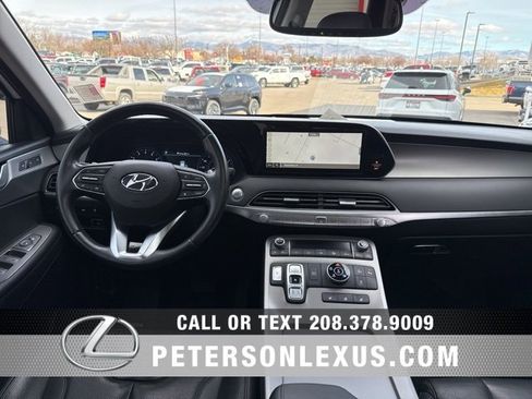 Used 2022 Hyundai Palisade SEL w/ Premium Package image 15