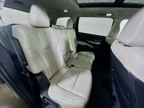 Used 2026 Subaru Ascent Limited image 33