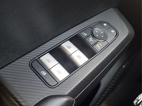 Used 2025 Mitsubishi Outlander SE AWD/4WD image 20