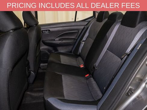 Used 2025 Nissan Versa SV FWD image 8