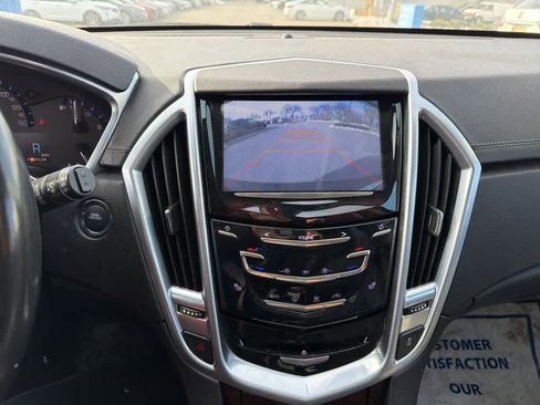 Used 2014 Cadillac SRX Luxury image 30