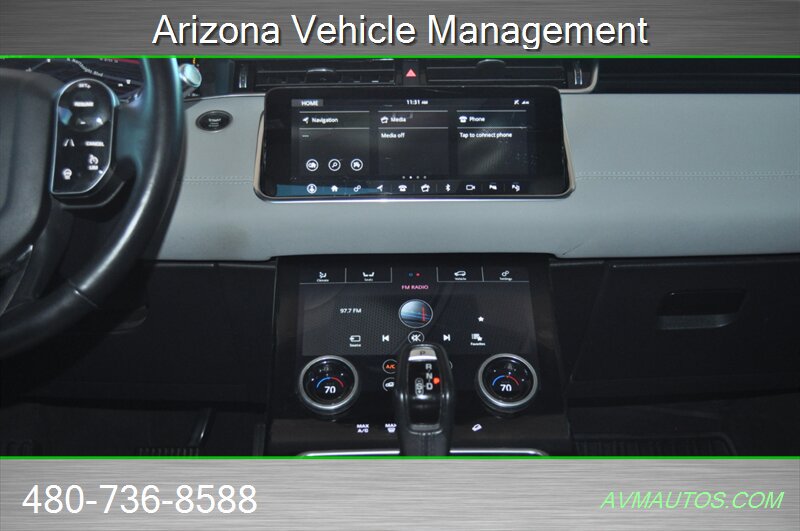 Used 2020 Land Rover Range Rover Evoque SE AWD/4WD image 29
