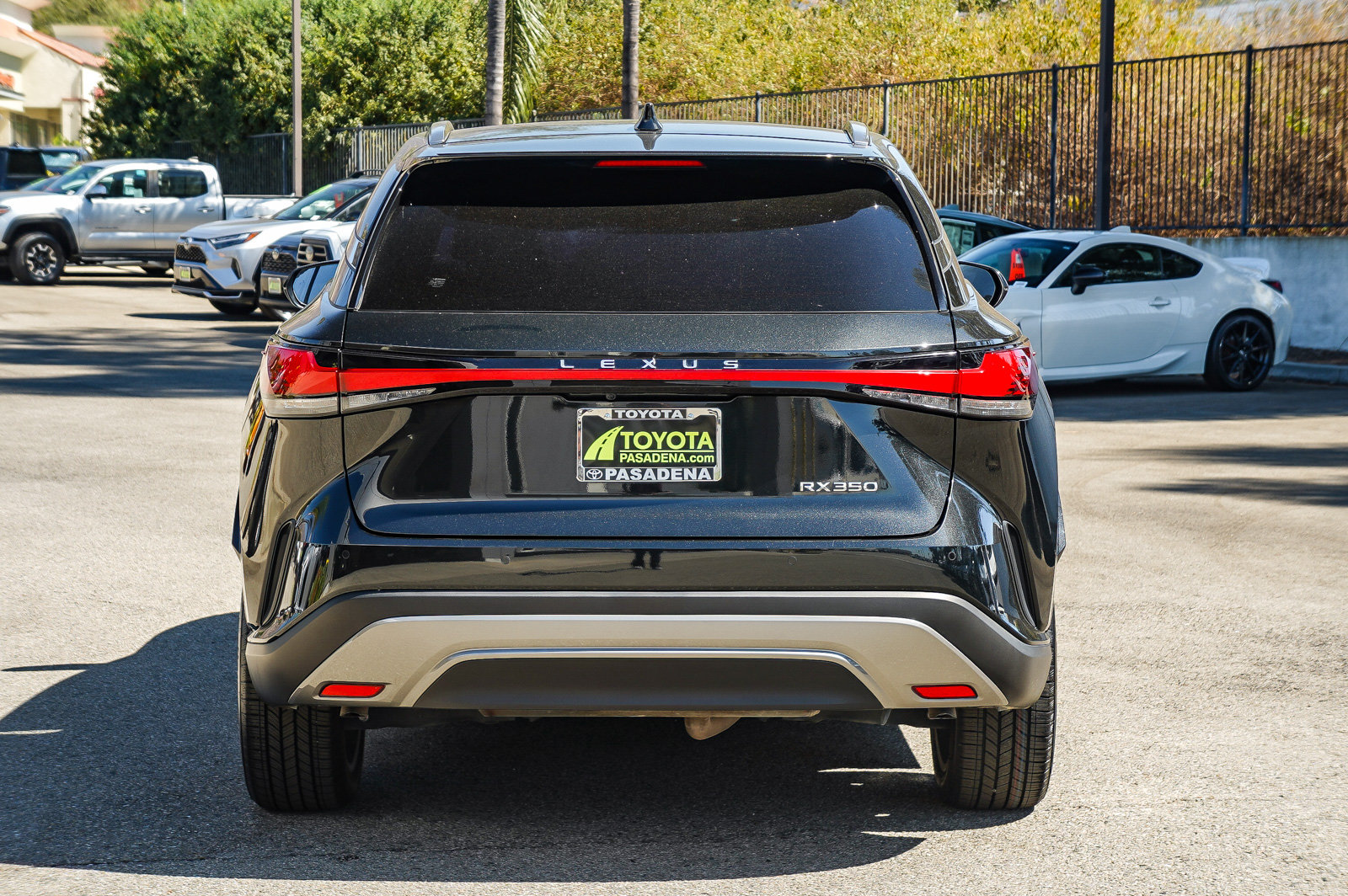 Used 2024 Lexus RX 350 Premium Plus w/ Cold Area Package FWD image 5