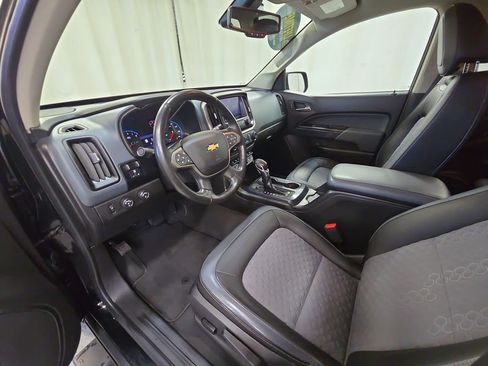 Certified 2022 Chevrolet Colorado Z71 w/ Safety Package image 10