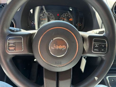 Used 2016 Jeep Compass Sport w/ Power Value Group AWD/4WD image 11
