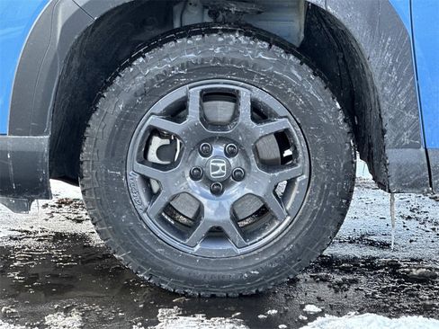 Used 2023 Honda Pilot TrailSport image 9