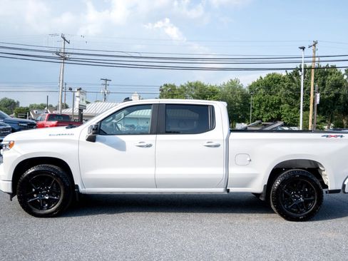 Used 2024 Chevrolet Silverado 1500 RST image 10