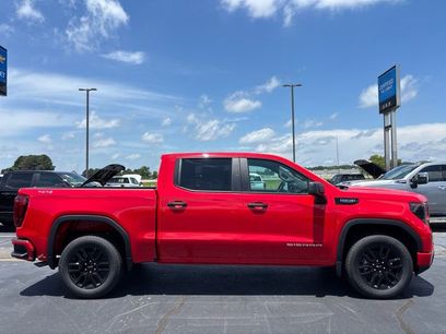 New 2026 GMC Sierra 1500 Pro w/ Graphite Edition